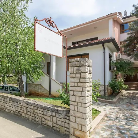 Navetta Apartmán Poreč